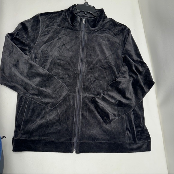 Chico’s basic velvet jacket size 3X black full zipper nwt - Picture 3 of 8